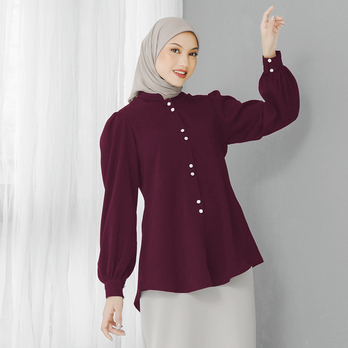 TIFFANY SHIRT MAROON  – Femme Outfit